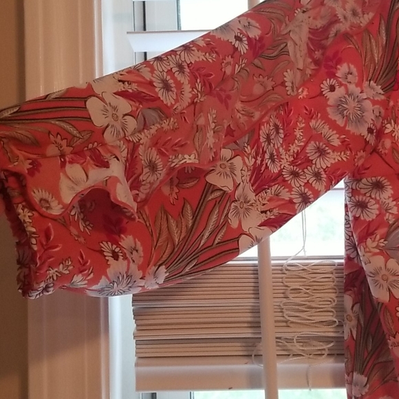 Lauren Conrad Floral Frill Blouse - Picture 4 of 5